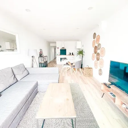 Oursea - Sea Front Fully Renewed 2021 Apartamento *